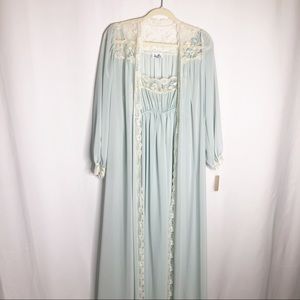 New NOS Vintage Lucie Ann Lingerie Robe Gown Set